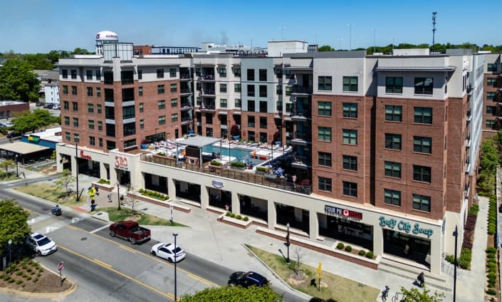 320 West Magnolia apartment complex in Auburn, Alabama with brickwork from C&C Masonry